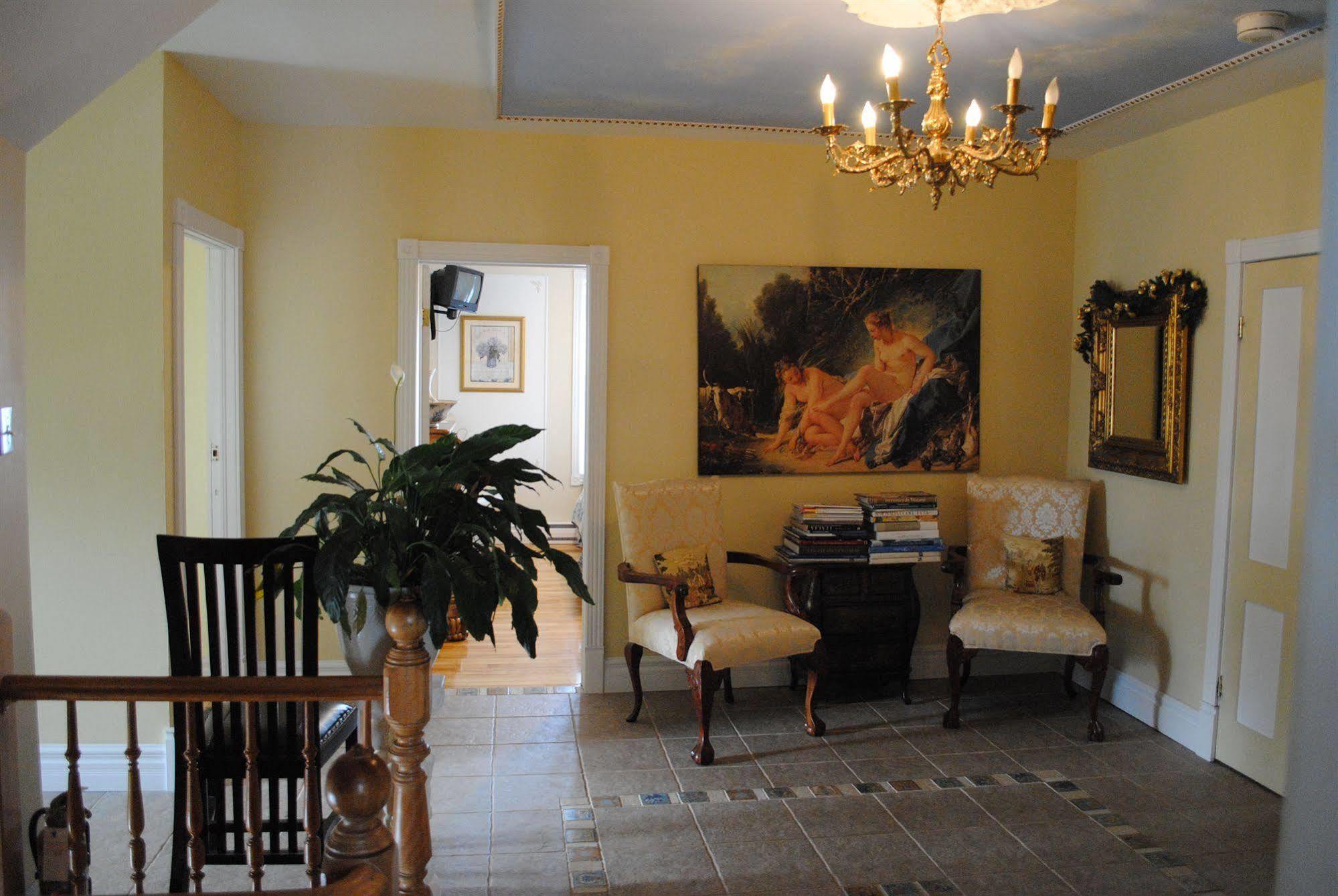 Auberge Marquis De Montcalm Sherbrooke Exterior foto